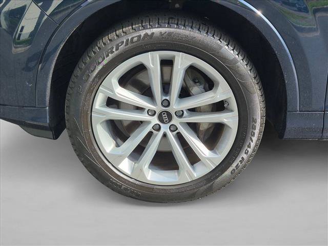 Used 2025 Audi Q7 3.0T Premium Plus AWD/4WD image 22