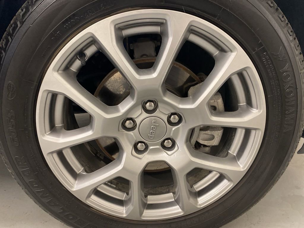 Used 2022 Jeep Compass Latitude image 24