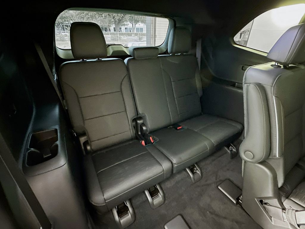 Used 2025 Buick Enclave Sport Touring w/ Super Cruise Package image 27