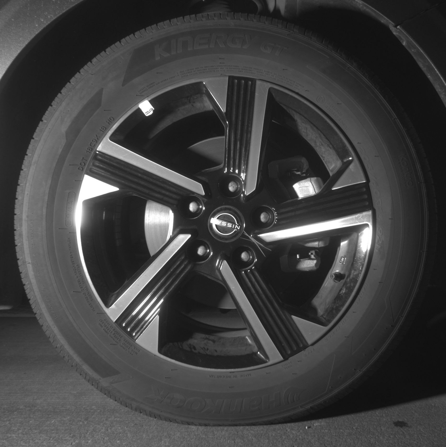 Used 2025 Nissan Sentra SV image 13