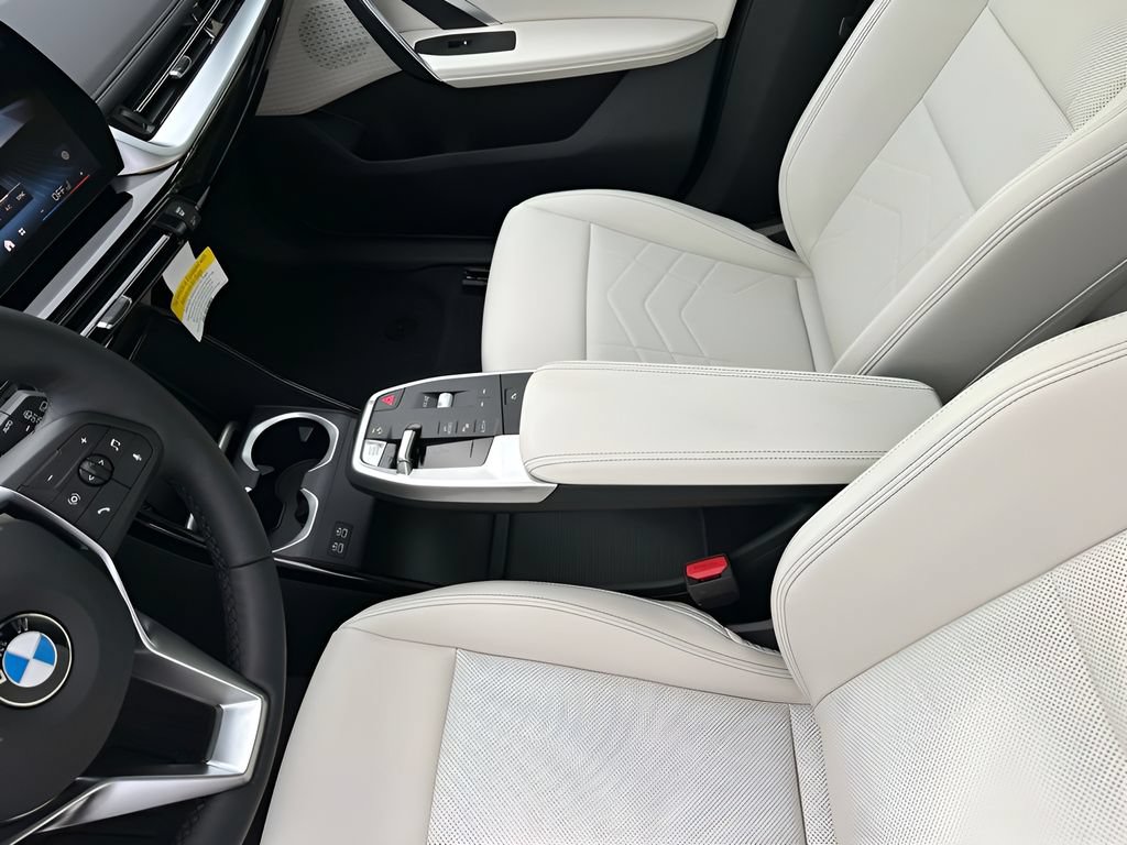 New 2026 BMW X1 xDrive28i w/ Technology Package AWD/4WD image 19