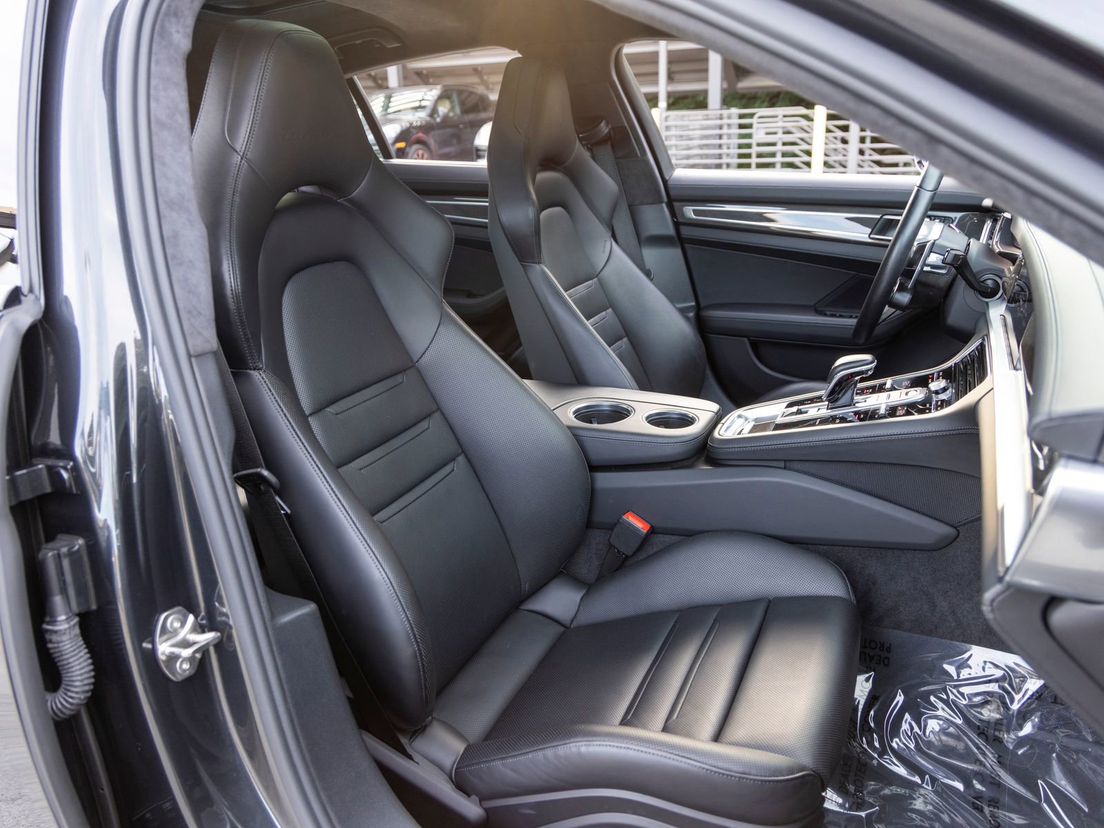 Used 2018 Porsche Panamera Turbo S image 69