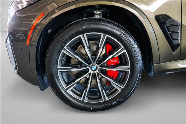 New 2026 BMW X5 xDrive40i AWD/4WD image 9