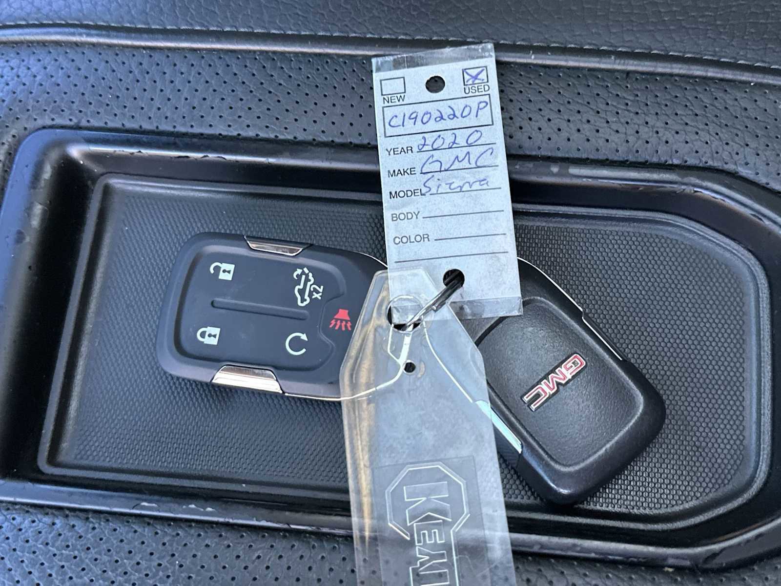 Used 2020 GMC Sierra 3500 Denali w/ Denali Ultimate Package image 27