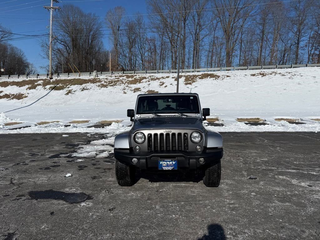 Used 2018 Jeep Wrangler Unlimited Sport image 2