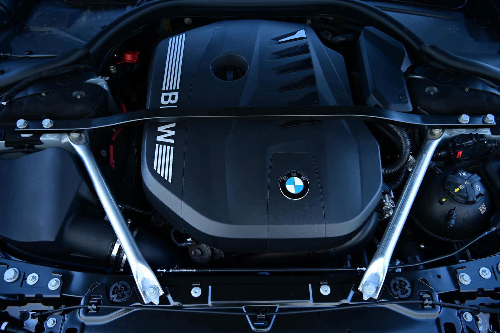 Used 2025 BMW 740i image 21