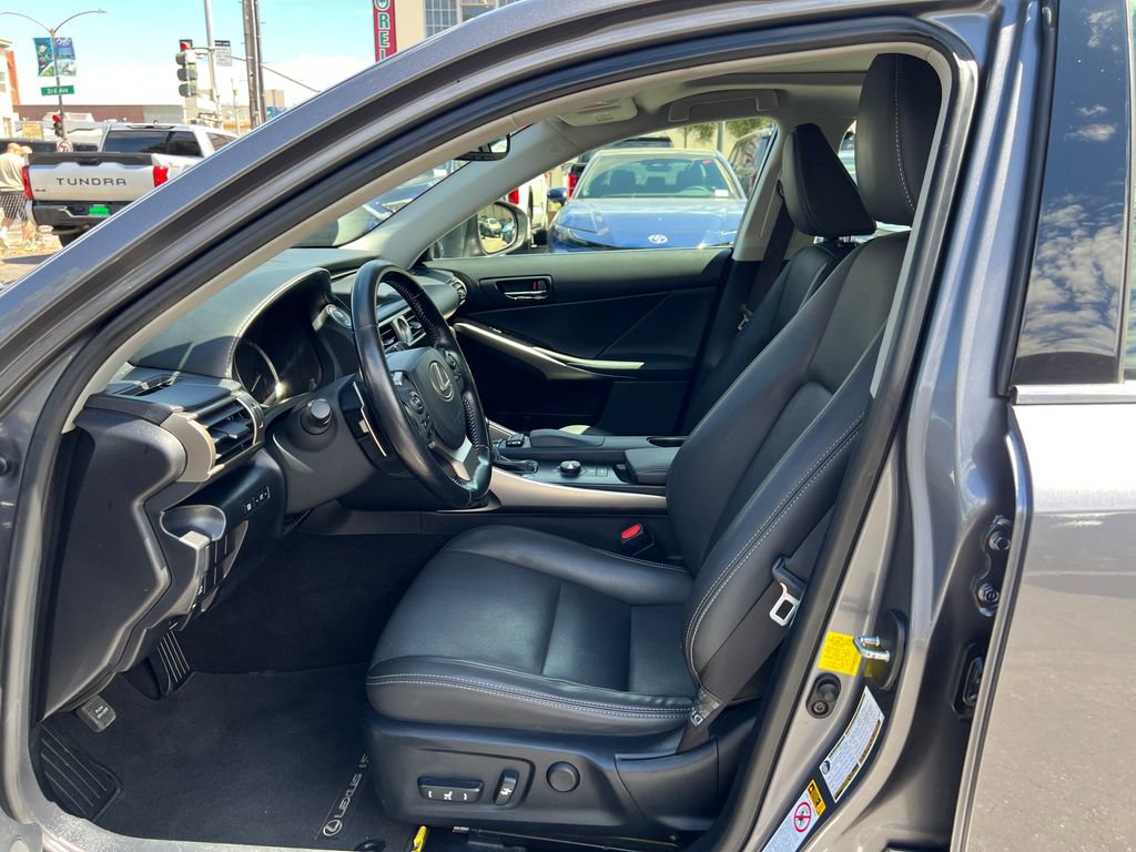 Used 2016 Lexus IS 200t w/ Navigation System Package image 12