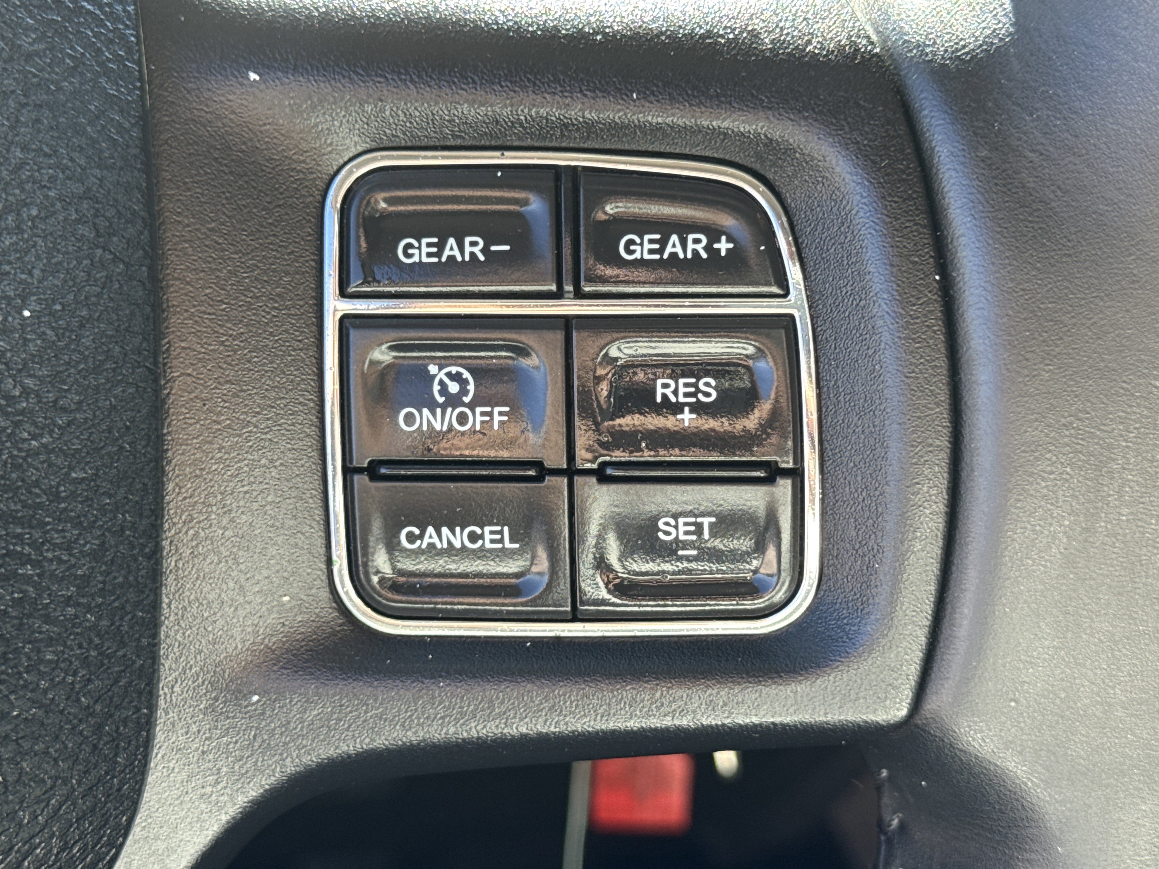 Used 2017 RAM 1500 Lone Star image 34