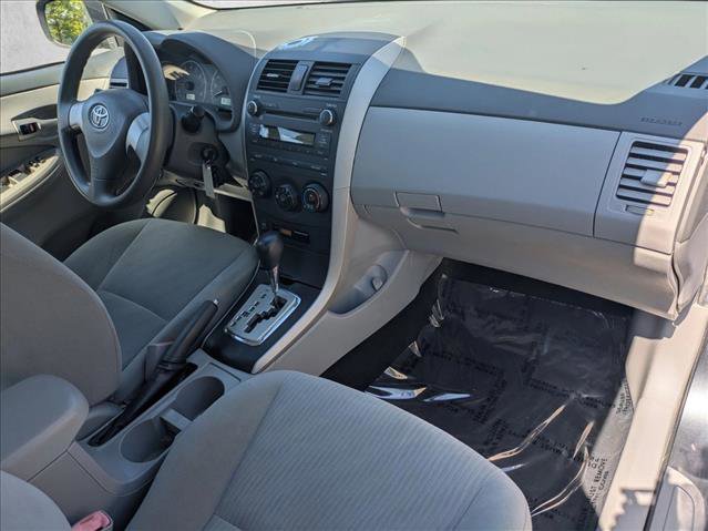 Used 2010 Toyota Corolla LE FWD image 19