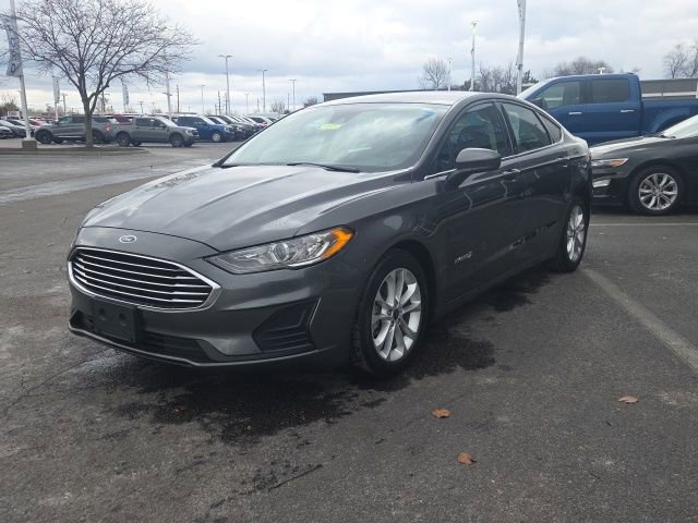 Used 2019 Ford Fusion SE image 11