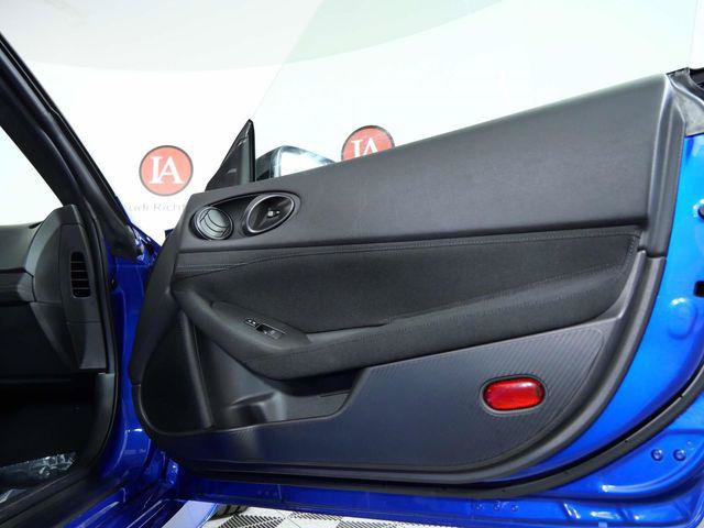 Used 2024 Nissan Z Sport w/ Floor Mat Package RWD image 25