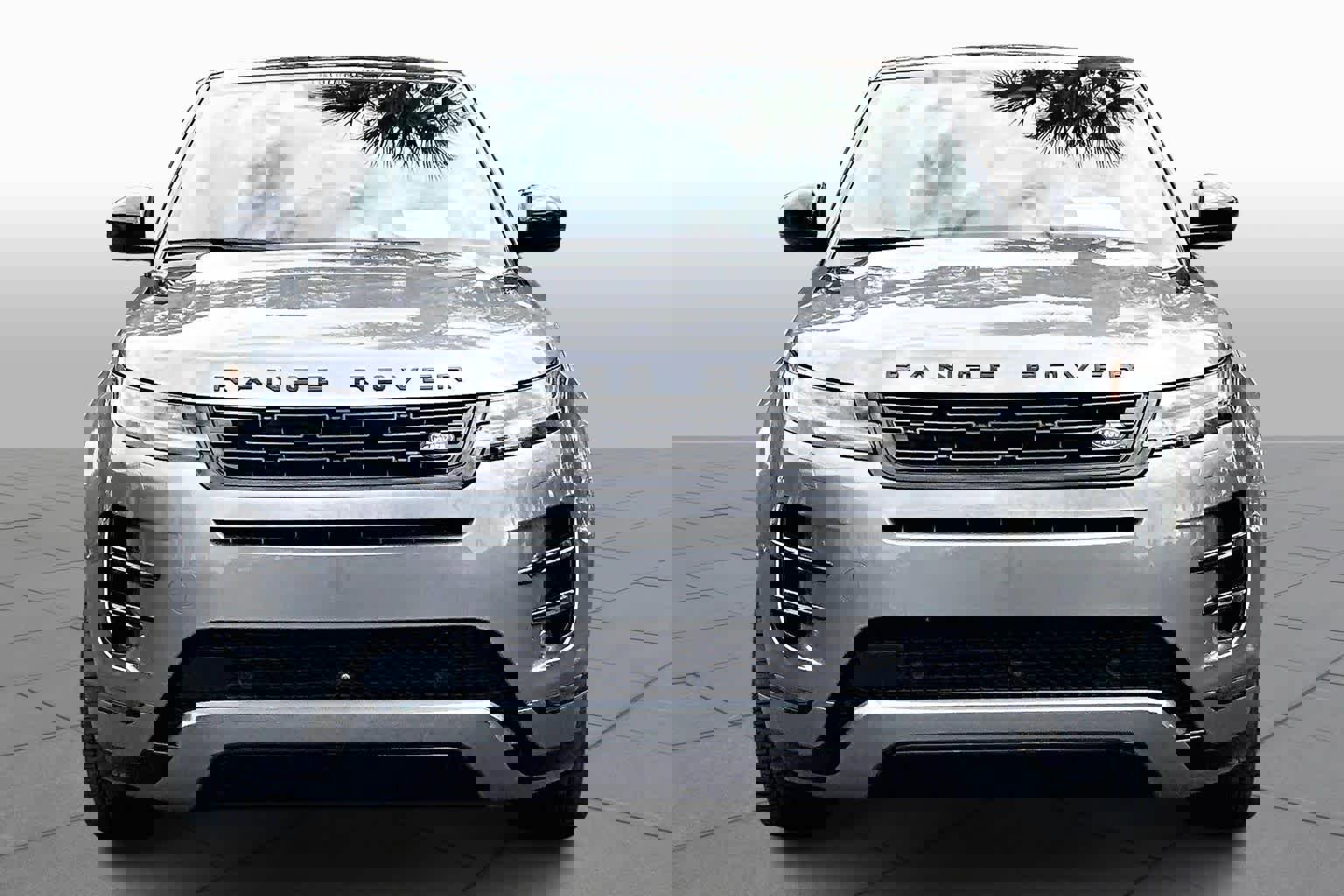 Used 2024 Land Rover Range Rover Evoque Dynamic SE AWD/4WD image 8