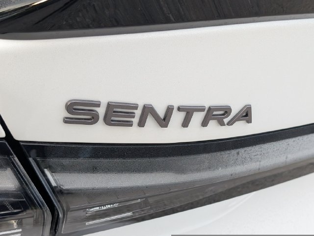 New 2027 Nissan Sentra SR FWD image 5
