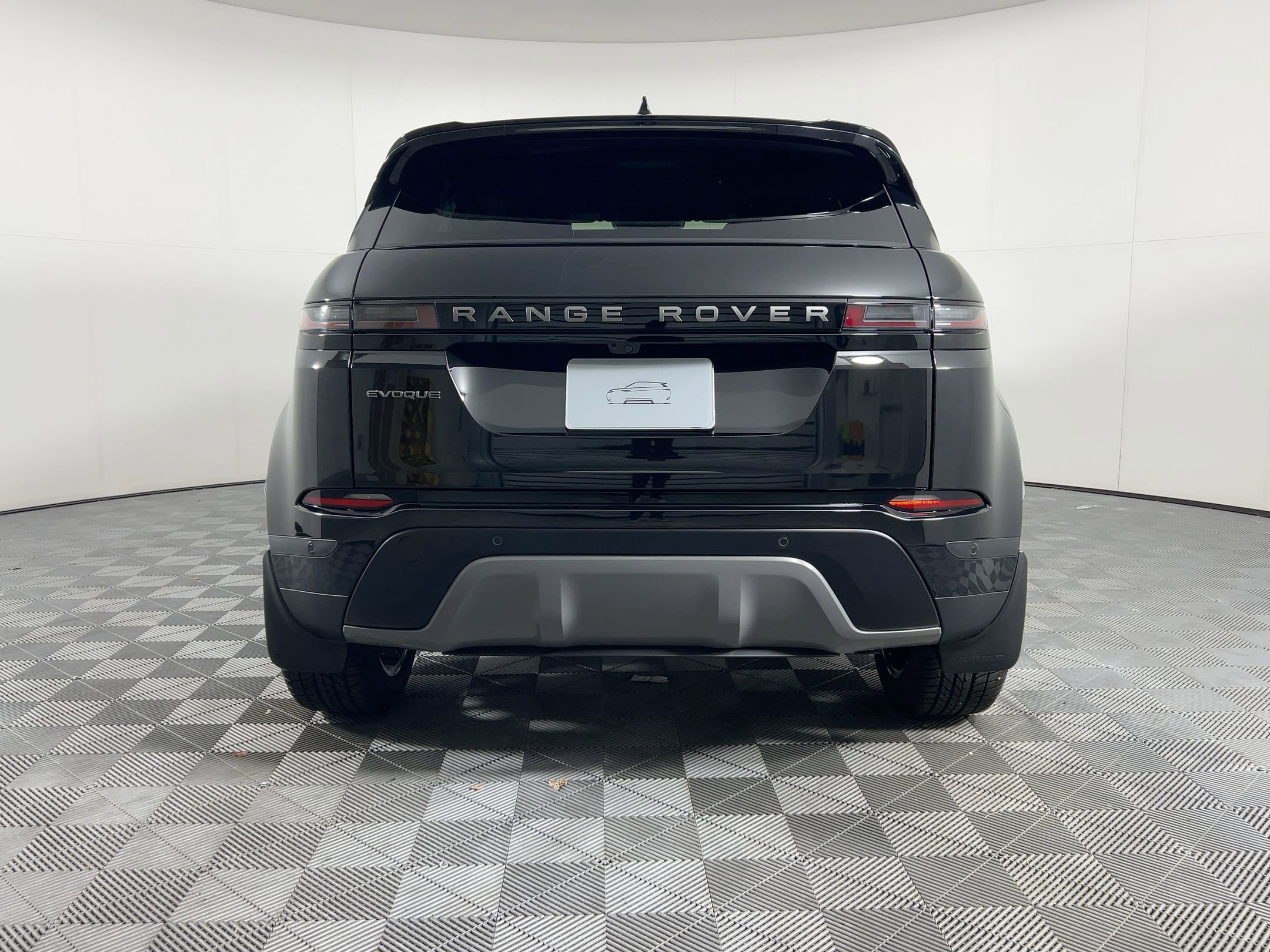 New 2026 Land Rover Range Rover Evoque S image 8