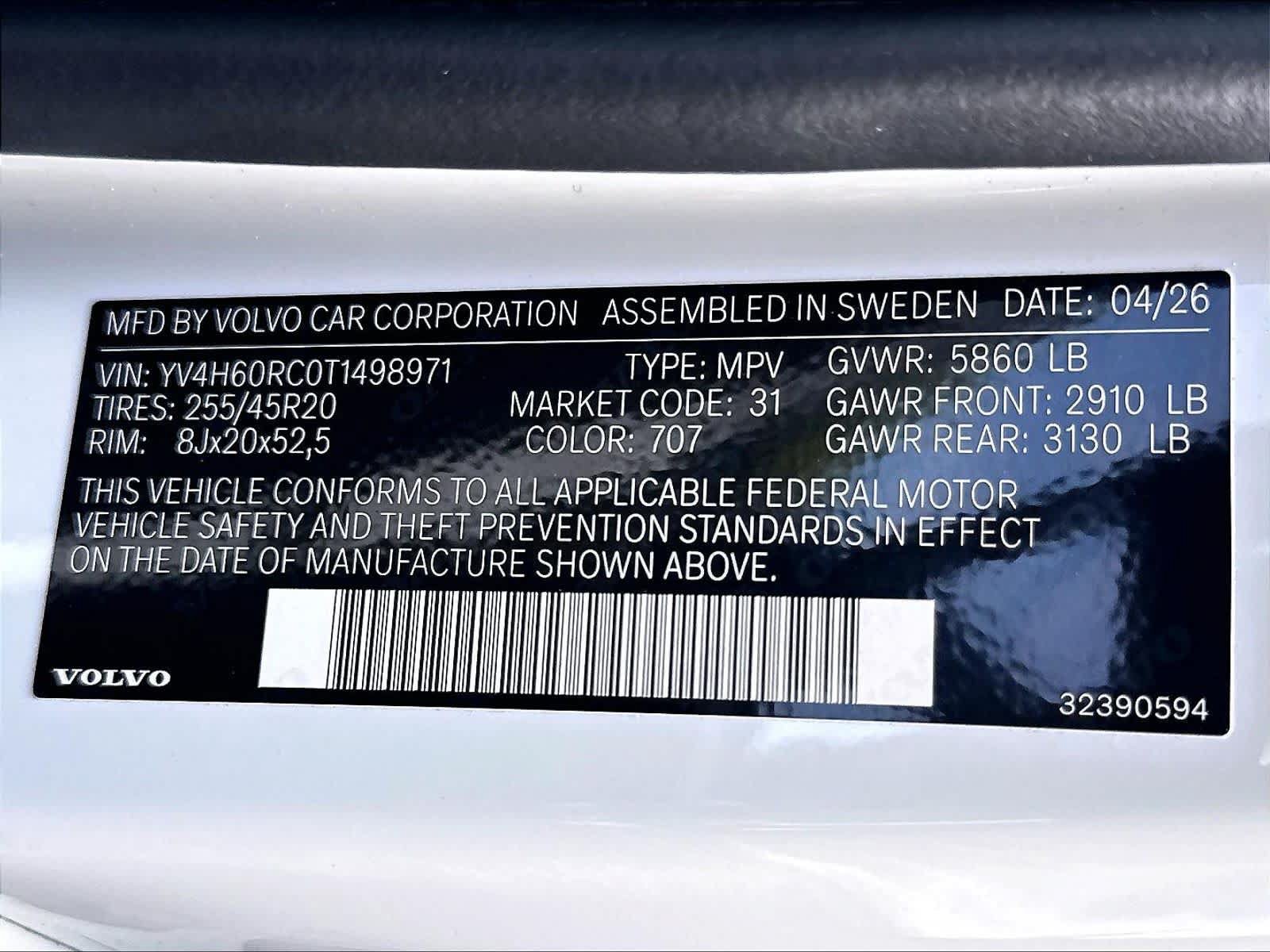 New 2026 Volvo XC60 T8 Plus AWD/4WD image 36