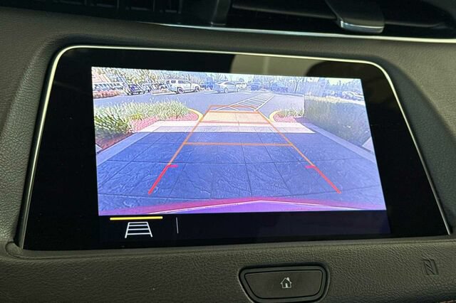 Used 2019 Cadillac XT4 Sport FWD image 19