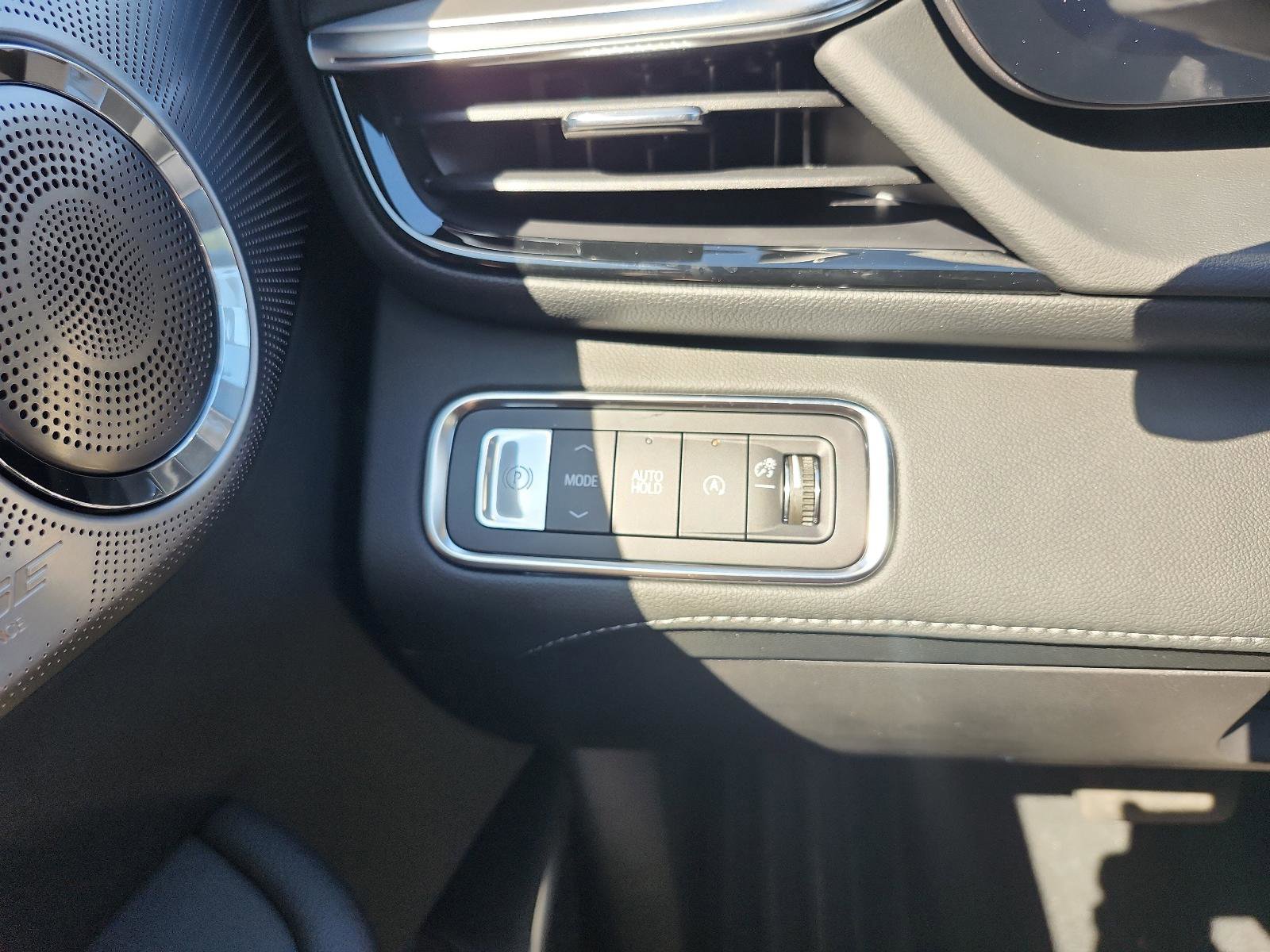 New 2026 Buick Enclave Avenir w/ Super Cruise Package image 18