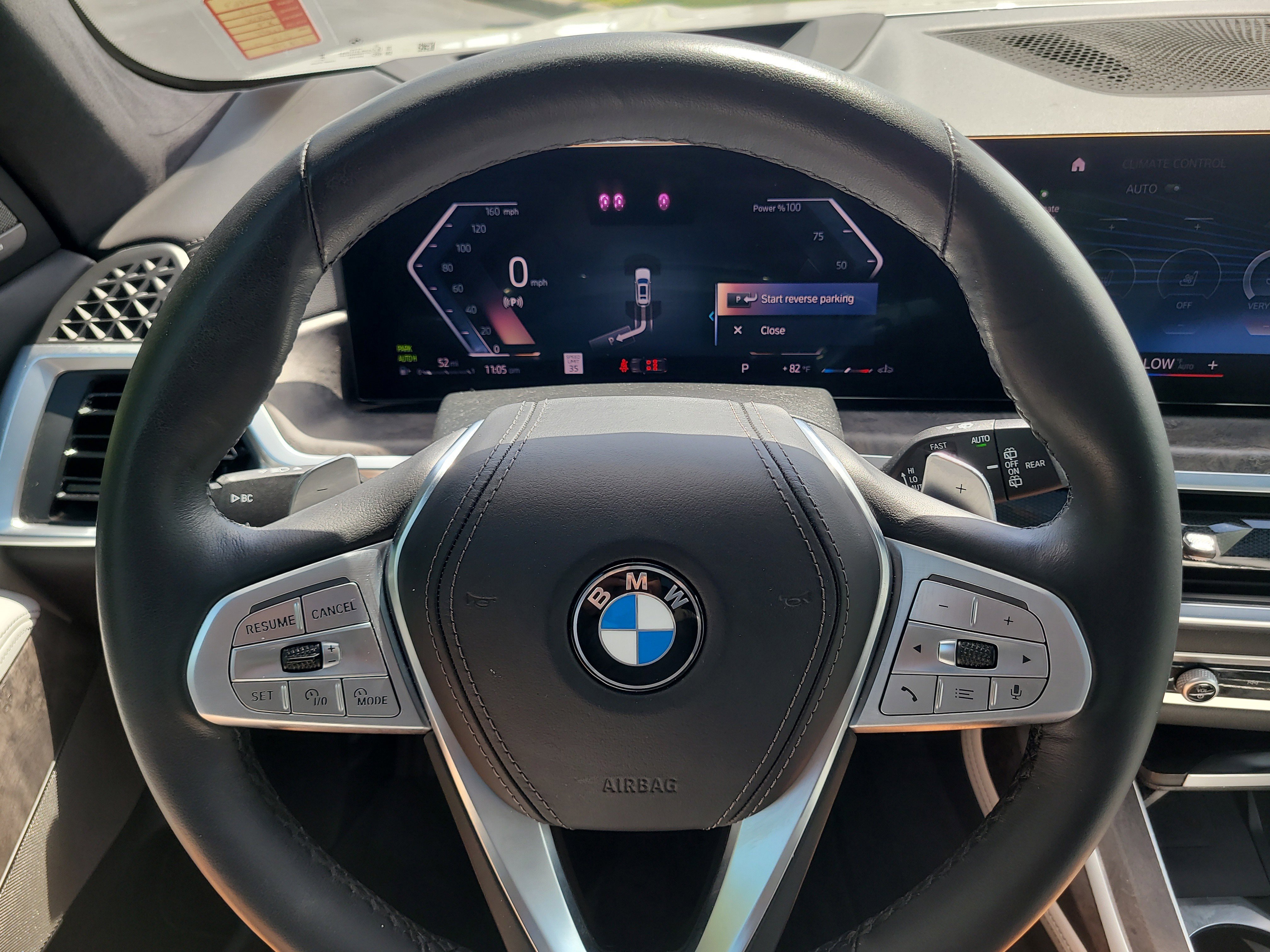 Used 2023 BMW X7 xDrive40i w/ Premium Package AWD/4WD image 31