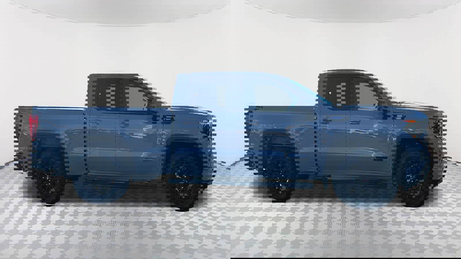 Used 2024 GMC Sierra 1500 Elevation w/ LPO, Elevation Black Package image 4