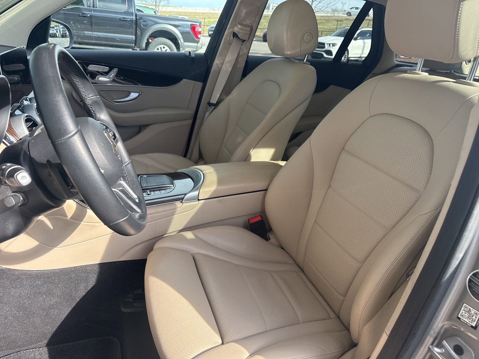 Certified 2021 Mercedes-Benz GLC 300 image 11