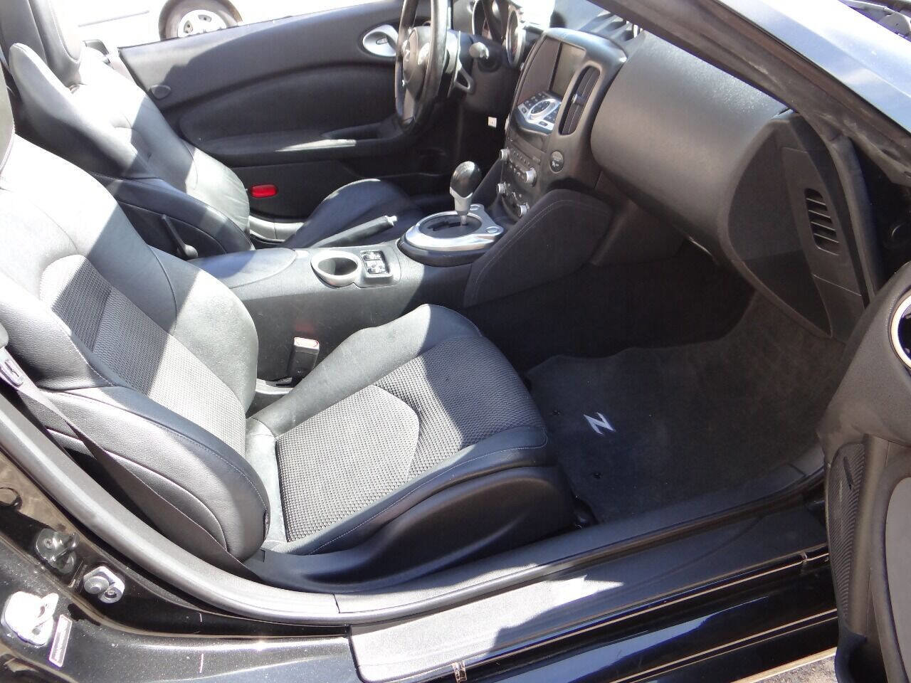 Used 2014 Nissan 370Z Touring w/ Sport Package RWD image 14