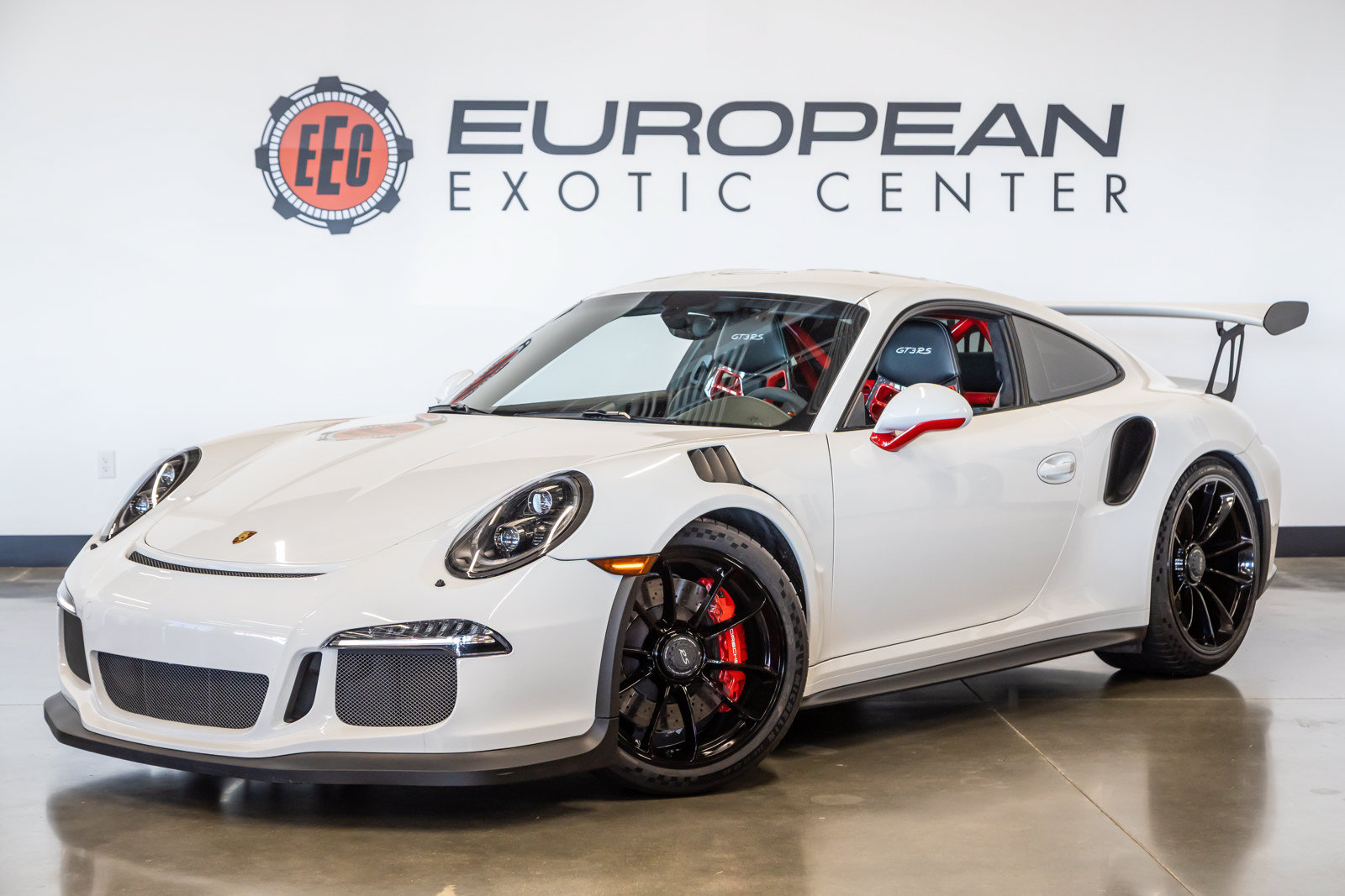 Used 2016 Porsche 911 GT3 RS RWD image 5