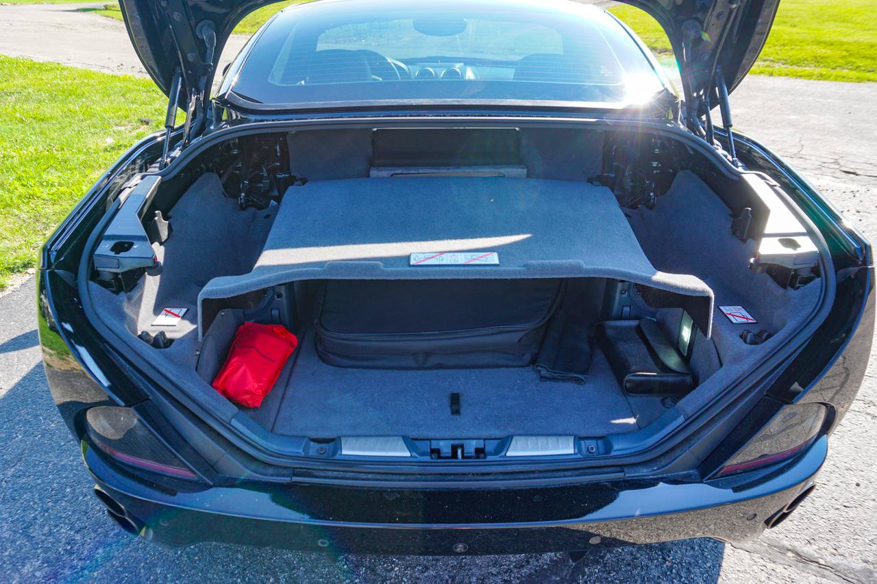 Used 2011 Ferrari California RWD image 45