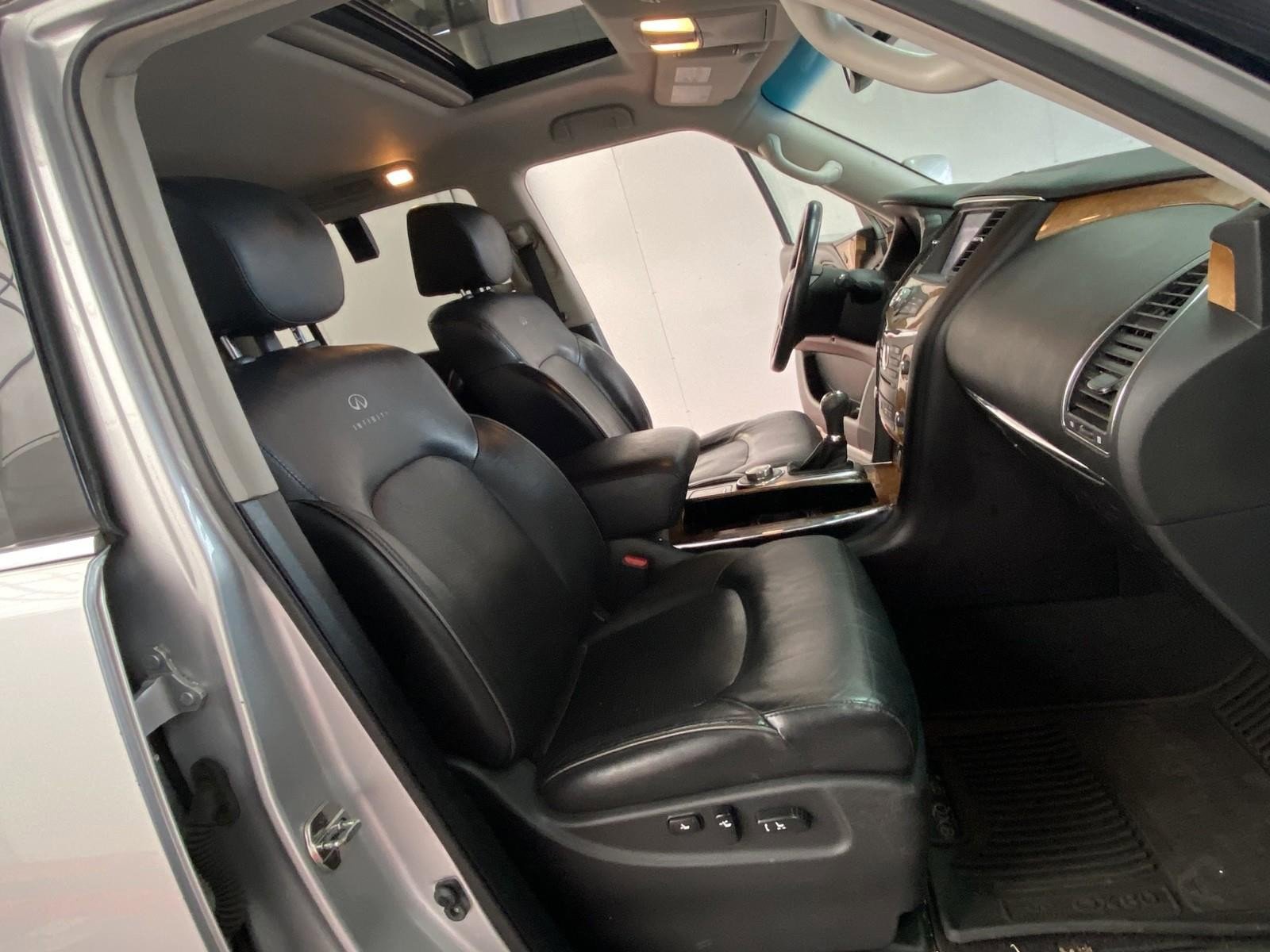 Used 2014 INFINITI QX80 4WD w/ Theater Package image 9