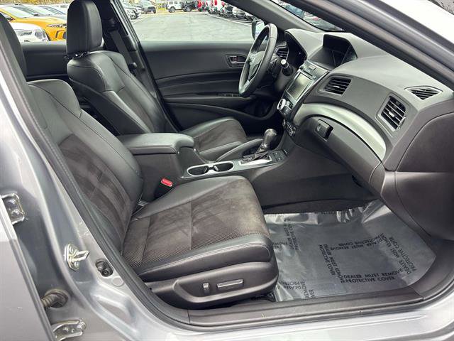 Used 2018 Acura ILX w/ Premium & A-SPEC Package image 17