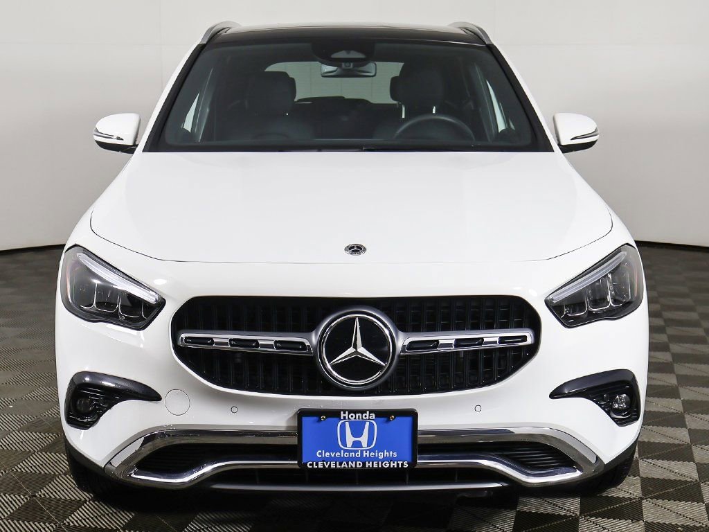 Used 2025 Mercedes-Benz GLA 250 4MATIC image 11