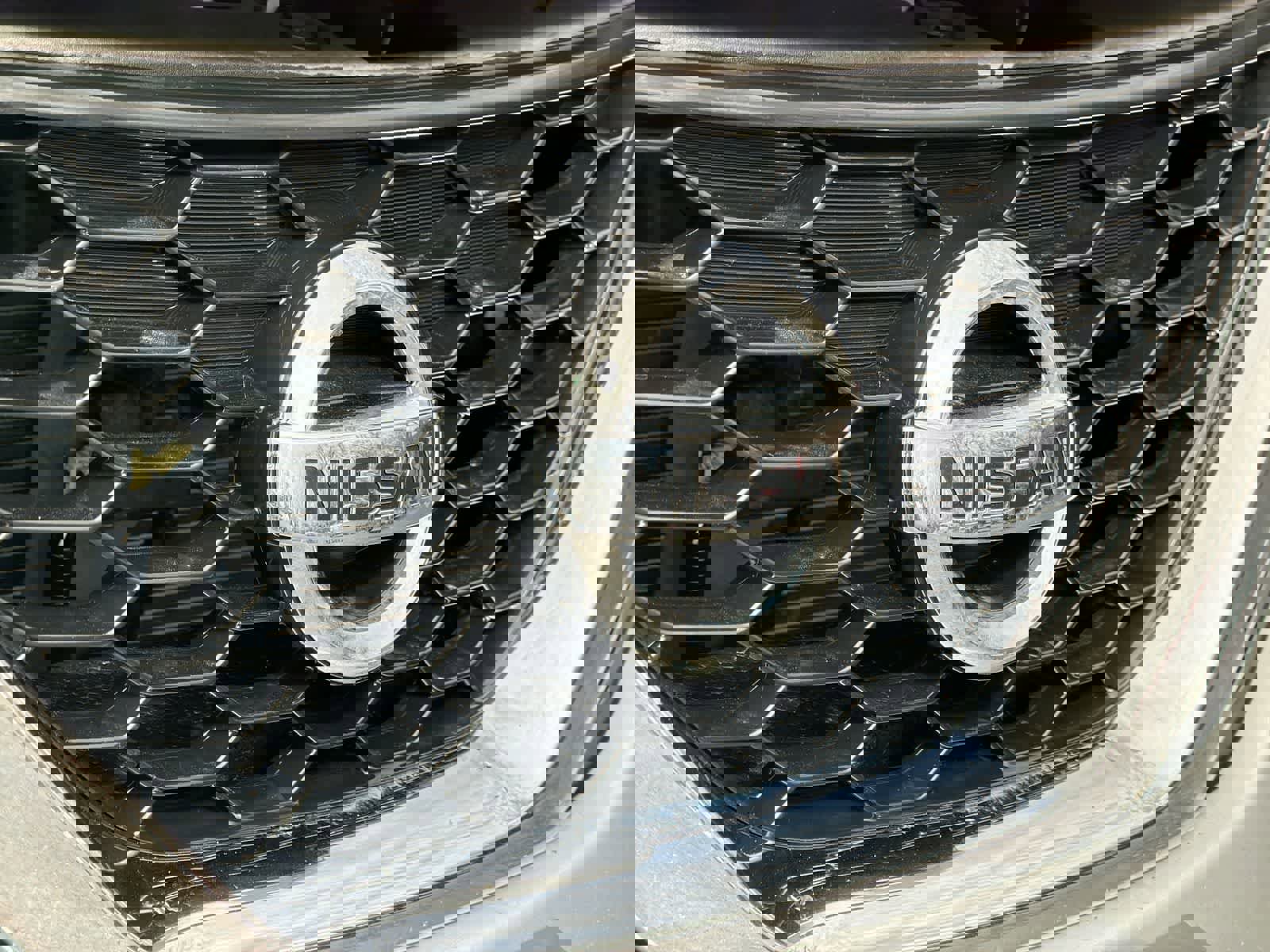 Used 2016 Nissan Sentra S image 12