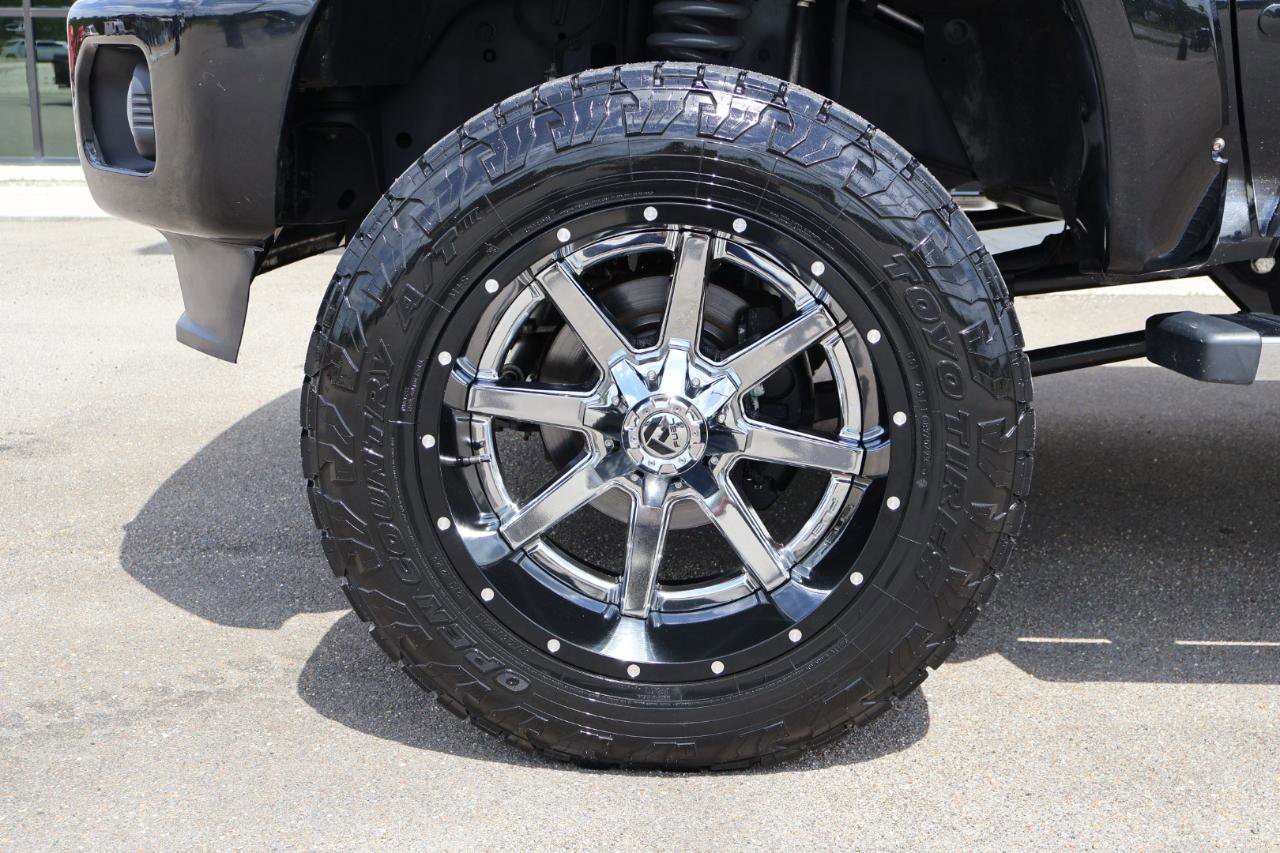 Used 2014 Ford F250 Platinum w/ FX4 Off-Road Package AWD/4WD image 14