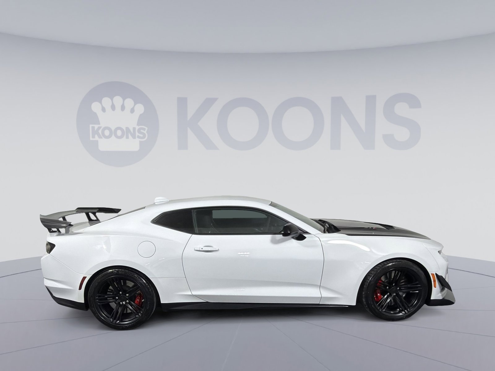 Used 2021 Chevrolet Camaro ZL1 image 8