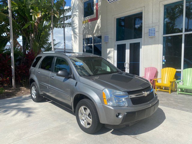 Used 2005 Chevrolet Equinox LT image 2