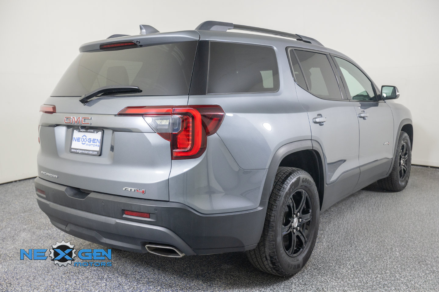 Used 2021 GMC Acadia AT4 w/ Trailering Package AWD/4WD image 38
