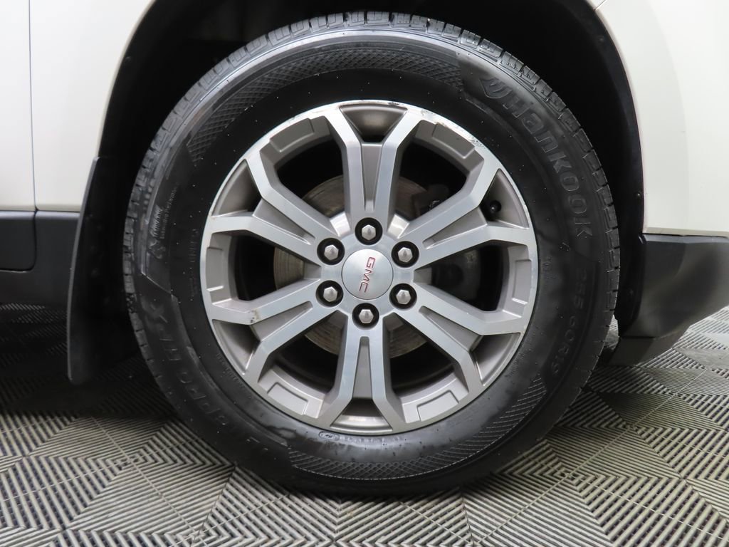 Used 2015 GMC Acadia SLT image 9