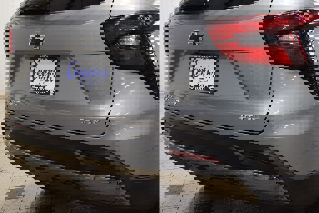 New 2026 Chevrolet Trax ACTIV w/ Sunroof Package FWD image 19