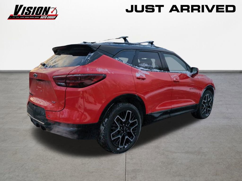 Used 2023 Chevrolet Blazer RS w/ Driver Confidence II Package image 5