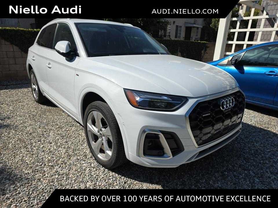 Used 2023 Audi Q5 2.0T Premium Plus w/ Premium Plus Package