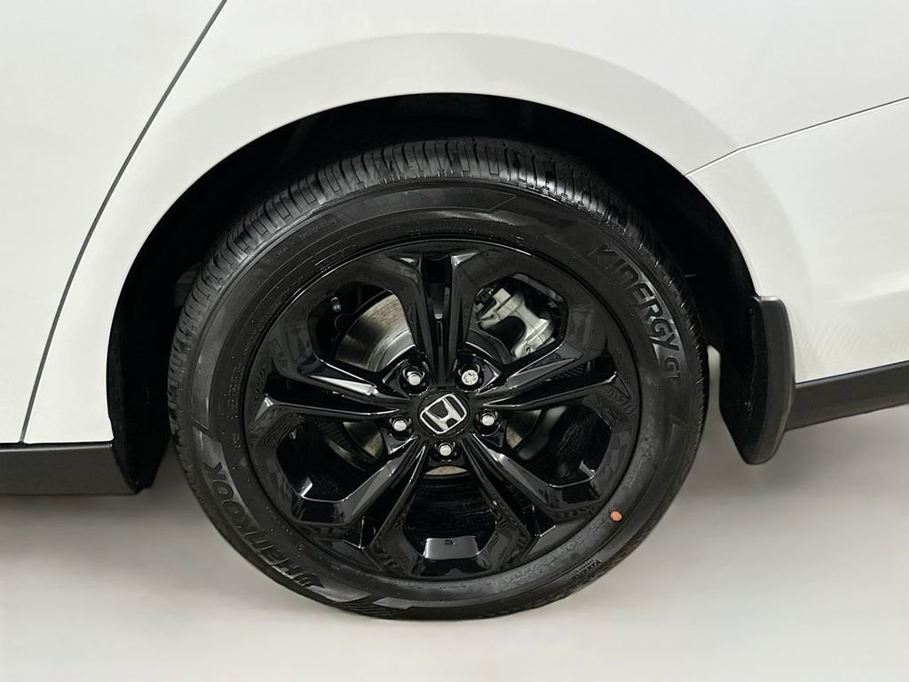 Certified 2025 Honda Accord SE image 24