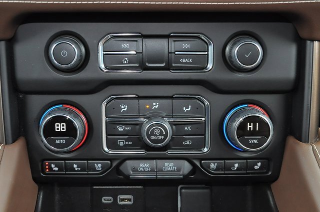 Used 2023 Chevrolet Tahoe High Country image 33