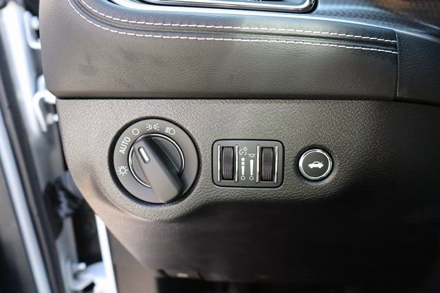 Used 2023 Dodge Challenger SRT Hellcat Widebody image 15