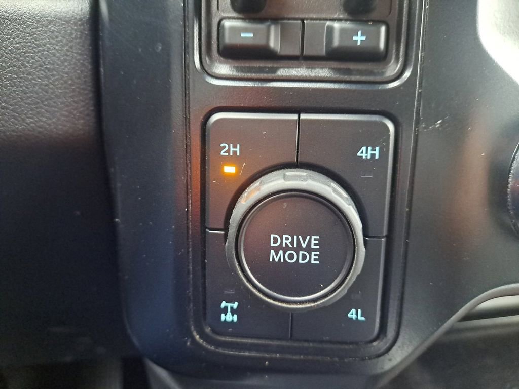 Used 2024 Ford F250 Lariat w/ Lariat Ultimate Package image 33