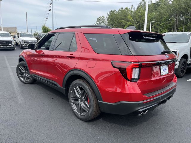 Used 2026 Ford Explorer ST w/ Sun And Sound Package AWD/4WD image 4
