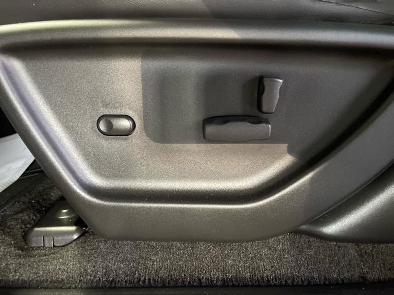 Used 2008 Chevrolet TrailBlazer LT w/ Sun And 6-Disc Cd Package AWD/4WD image 27