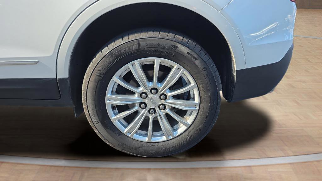 Used 2018 Cadillac XT5 AWD image 15