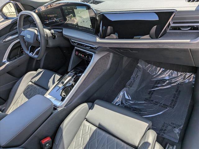 Used 2025 Audi SQ5 Premium Plus AWD/4WD image 21