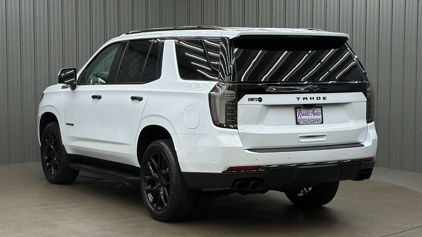 Used 2026 Chevrolet Tahoe High Country w/ Sun And Tow Package AWD/4WD image 3