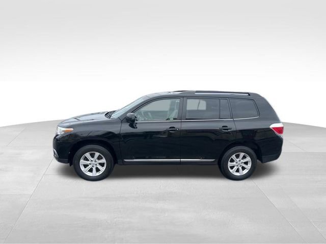 Used 2012 Toyota Highlander 4WD w/ Tech Pkg image 2