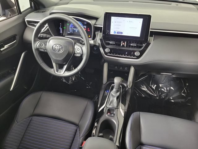 Used 2025 Toyota Corolla Cross AWD Hybrid w/ Convenience Package image 15